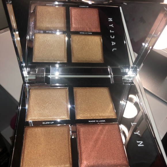 Jaclyn Hill Highlighter Palette - Picture 4 of 5